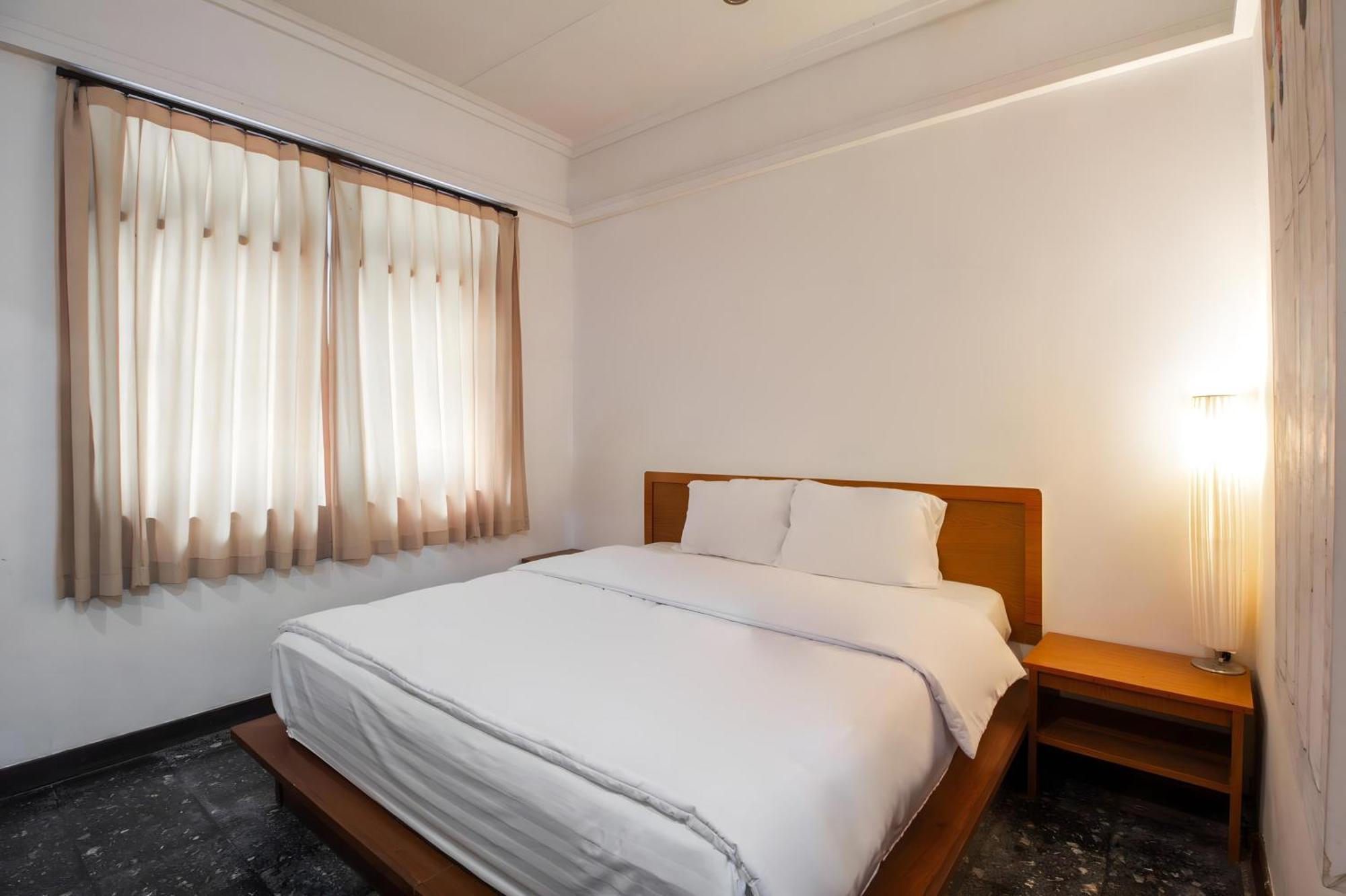Capital O 93809 Wida Hotel Legian Exterior foto